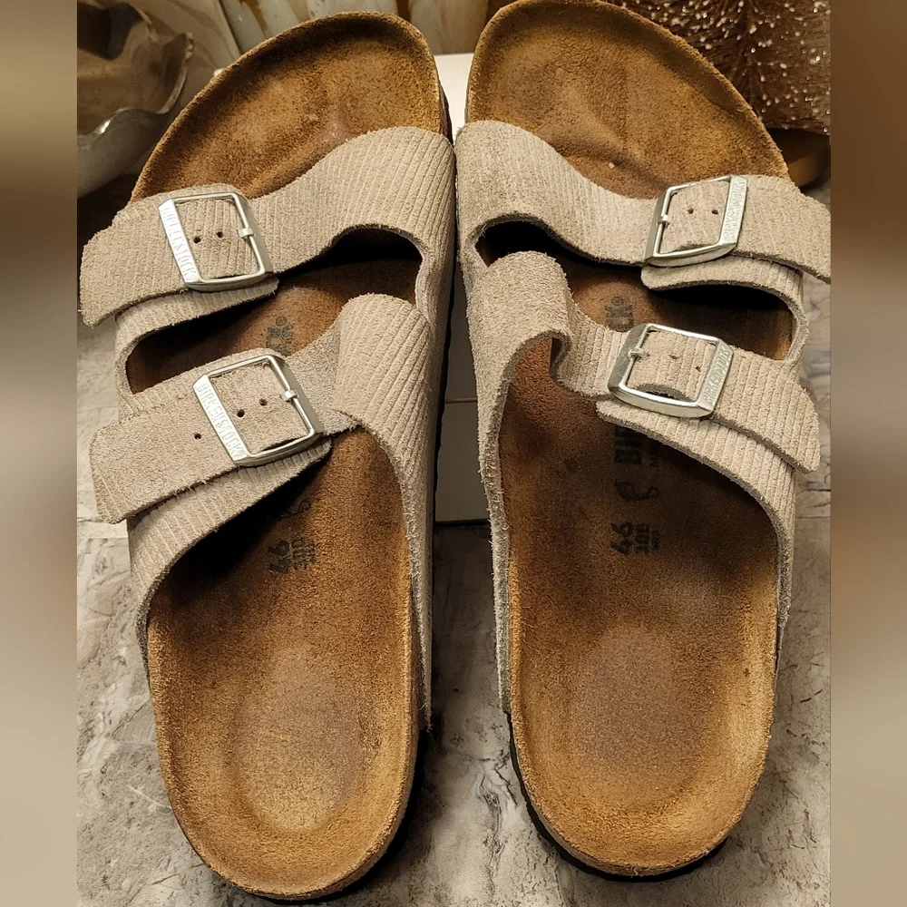 Birkenstock Tan Sandals with Silver Buckles
